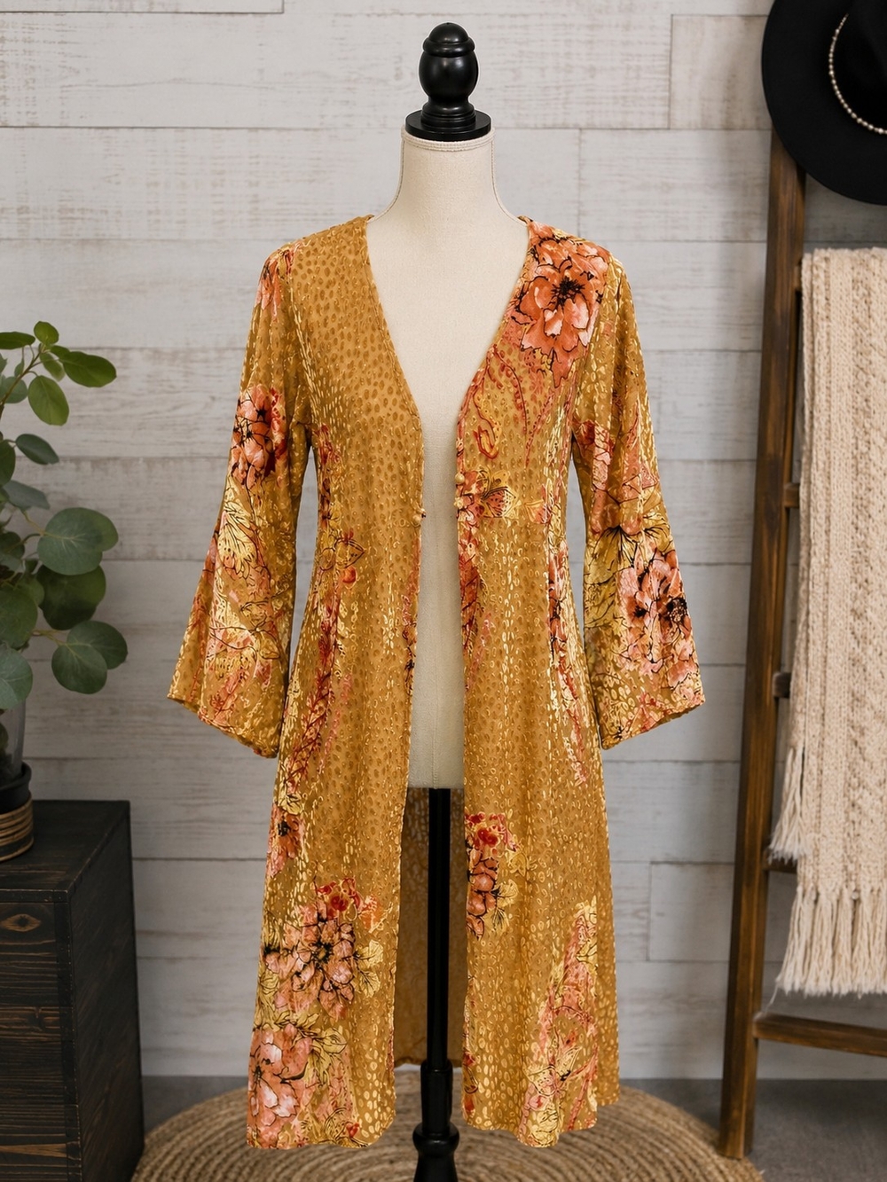 Angie Brand Women's Gold Floral Velvet Open Front Duster